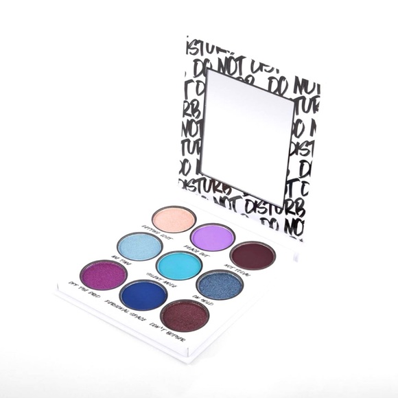 BH Cosmetics DO NOT DISTURB - 9 Eyeshadow Color Palette - Picture 6 of 12